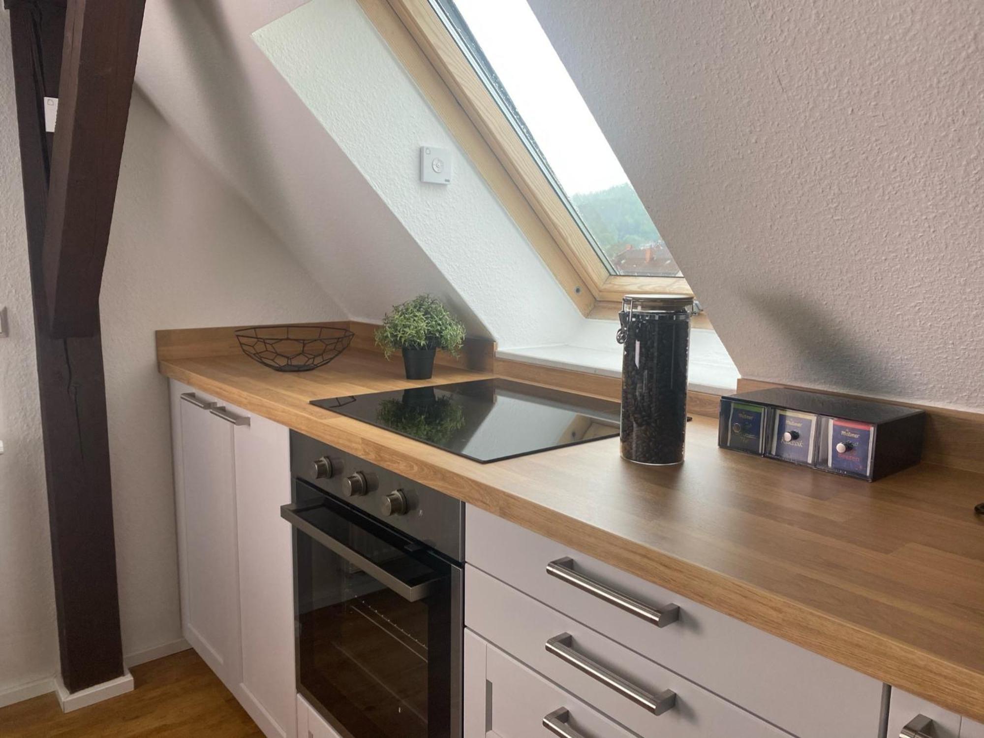 Discovair Eisenach - Dachstudio Emma - Schwimmbad-Nah Mit Netflix ภายนอก รูปภาพ