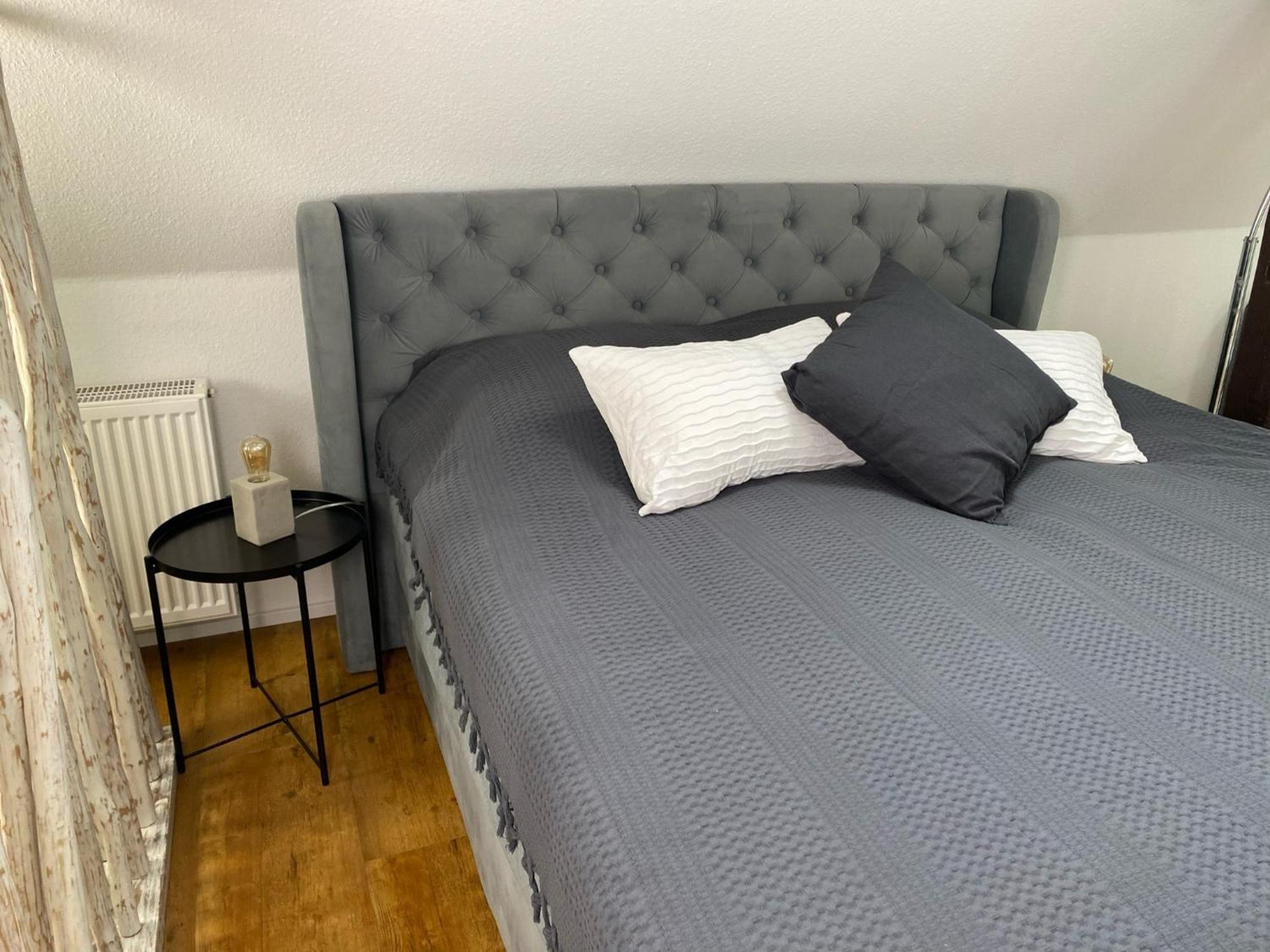 Discovair Eisenach - Dachstudio Emma - Schwimmbad-Nah Mit Netflix ภายนอก รูปภาพ